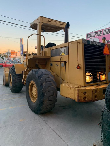 Imagen 3 de 11 de Cargador Frontal / Trascabo Caterpillar 950e 1990