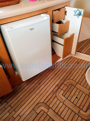 Imagem 5 de 10 de Lancha Phantom 36 Barco Iate Ferreti Azimut Axtor Magnum