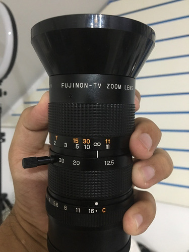 Imagen 2 de 6 de Lente Fujinon H6x12.5r 1:1.2/12.5-75
