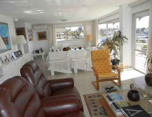 Imagen 4 de 21 de Apartamento Frente Al Puerto - Punta Del Este Puerto