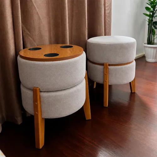 Pufe Bouclê 45x38cm com porta-copos