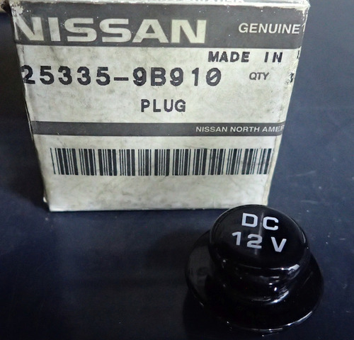 Tapon De Toma 12v, Nissan Sentra  Otros