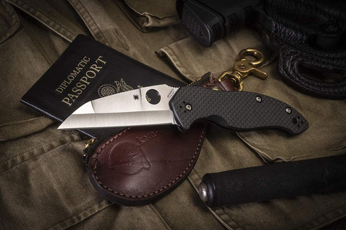Spyderco Hunting Knives Black Carbon Fiber And G-10 Canis Co