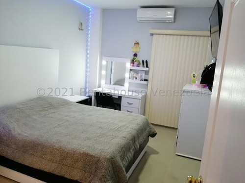 Imagen 9 de 15 de Casa En Venta En Los Chaguaramos Maracay Aragua 22-10877 Irrr