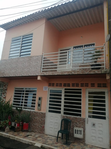 Vendo Casa 2 Ap