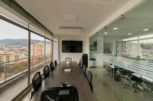 Oficina En Venta En Chico Norte. Cod V1094045