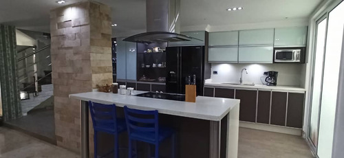 Townhouse En Venta Sansur Res Andrea - San Diego