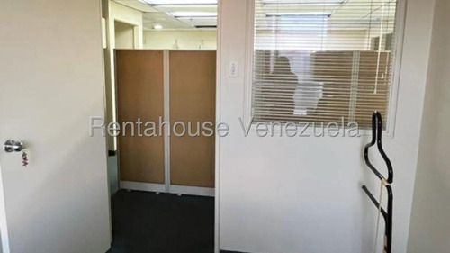 Oficina En Venta En Torre Europa De Campo Alegre 25-19531 Cs