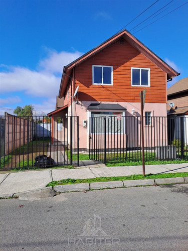 Casa En Arriendo De 4 Dorm. En Valles Del Country Talca