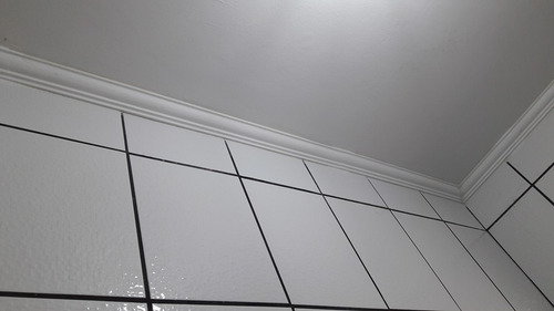 Imagem 7 de 10 de Moldura Rodateto Isopor C/ Acabamento Massa Mod 15 - 21 Mts