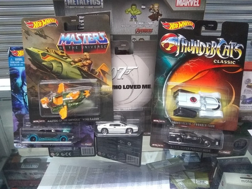Tanque Felino Hot Wheels Serie Premium 2020