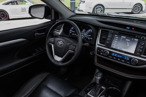 Imagen 8 de 15 de Toyota Highlander 2016 Xle Piel, Aire Elec, Q/c