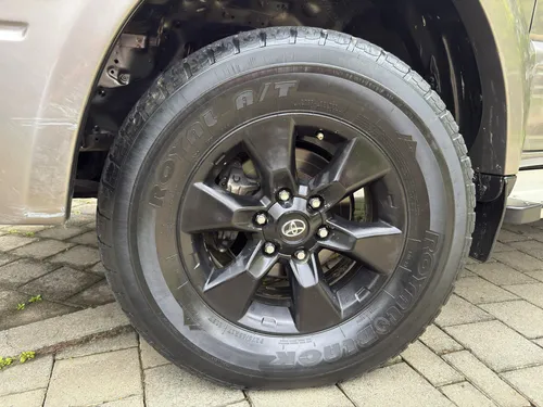 Toyota Prado VX 3.4 MT 4x4