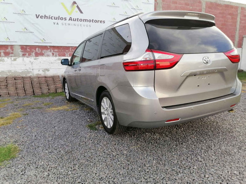Imagen 6 de 15 de Toyota Sienna 2015 5p Xle V6/3.5 Aut Q/c Piel