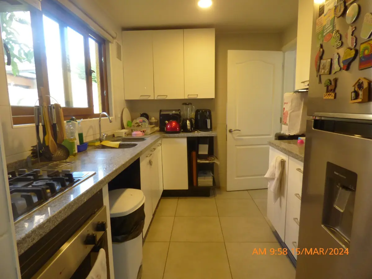 Imagen 5 de 25 de Casa Dos Pisos 3d Y 3b Más 3 Estac En Izarra De Lo Aguirre