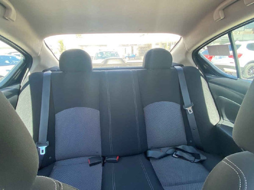 Imagen 9 de 15 de Nissan Versa 2017 4p Sense L4/1.6 Aut