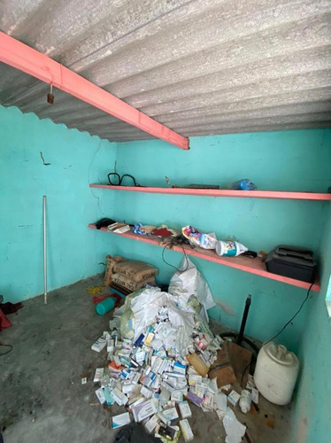 Imagen 17 de 20 de Casa Ubicada Cerca Del Hospital Horan