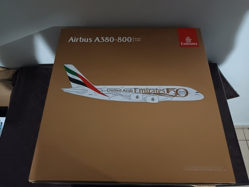 Avión Airbus A380-800 Emirates 50 Aniversario 1/200