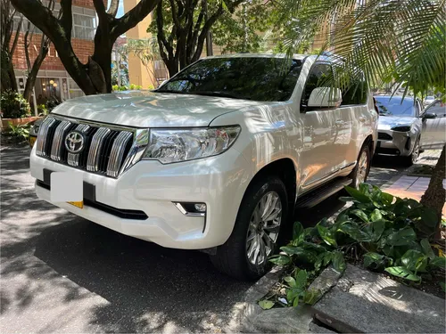 Toyota Prado 2.8 Tx-L At6 blindaje 2