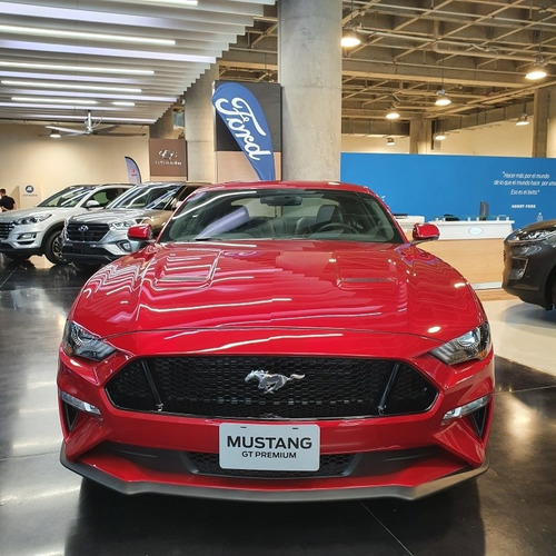 Ford Mustang Fastback 2020