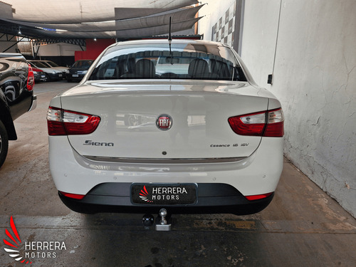 Fiat Grand Siena 1.6 16v Essence Flex Dualogic 4p