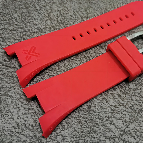 Pulseira Borracha Armani Exchange Vermelha Completa Cor Vermelho