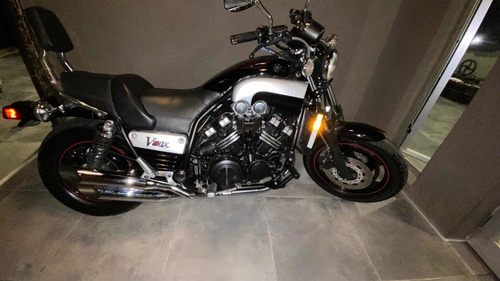 Yamaha Vmax 1200