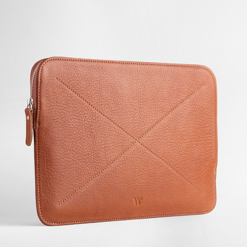 Funda Walden® Apple Macbook Pro 16'  Cuero Genuino · Terra