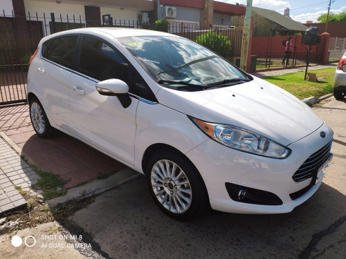 Ford Fiesta Kinetic Desingn Titanium