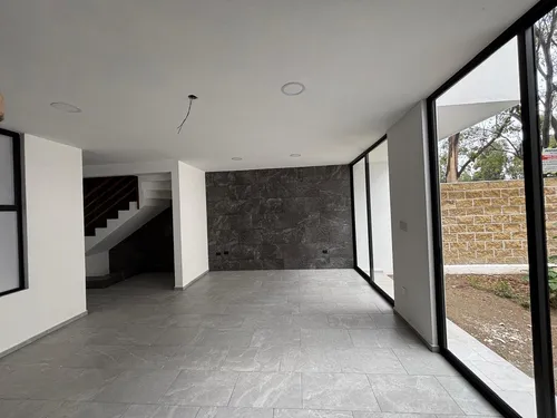 Casa En Venta En Fraccionamiento Argos En San Pedro Cholula