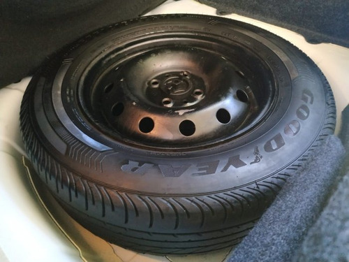 Punto 1.6 Essence 16v Flex 4p Automatizado
