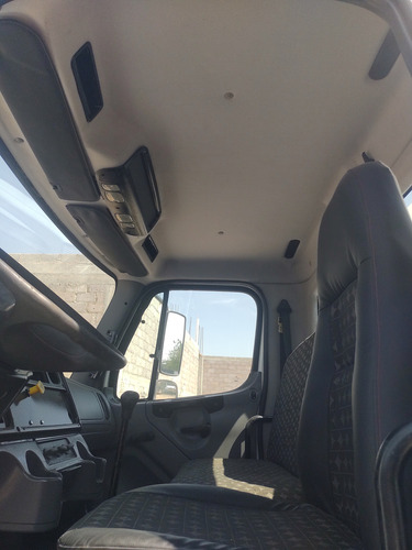 Freightliner M2 Pipa Rabón 2011