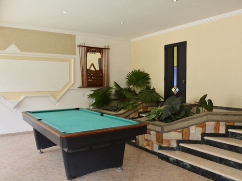 Imagen 15 de 29 de Casa En El Bosque Valencia Con Piscina, Marisol Castro 0424-4923040