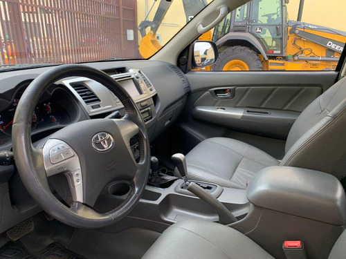 Toyota Hilux Cd Srv D4-d 4x4 3.0 Tdi Diesel Aut