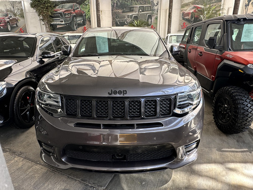 Jeep Grand Cherokee 6.4 Srt-8 At