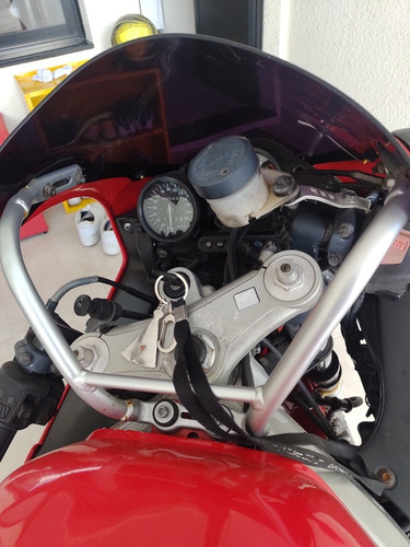 Imagem 4 de 5 de Honda 900 Rr Fireblade