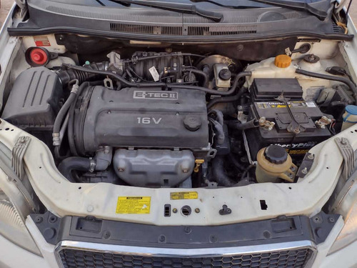 Imagen 8 de 8 de Chevrolet Aveo Speed Sincrónico