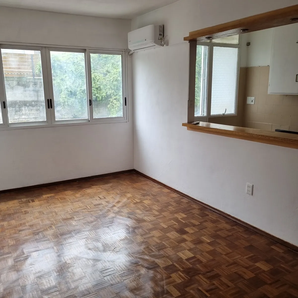 Apartamento Luminoso Y Cómodo,  Con Excelente Ubicación. · Foto 5