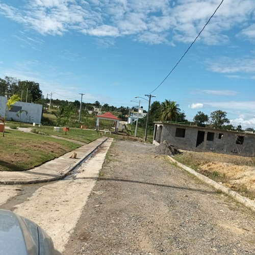 Imagen 10 de 21 de Se Vende 500 M2 Solar Con Títulos Con Descuentos Incluido Para Pagar Menos / Ubicado En Villa Mella Próximo A Harás Nacionales
