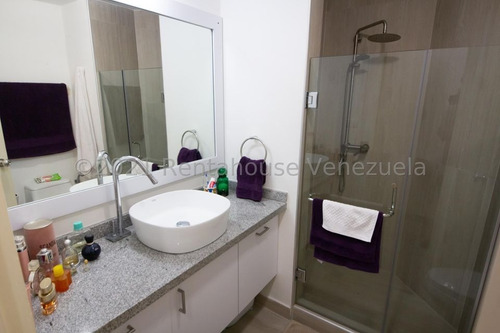 Imagen 8 de 10 de Maritza Visla 0424.150.23.03 Lomas De Las Mercedes Mls-22-8855