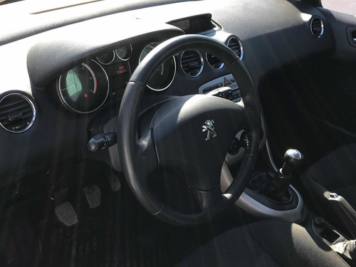Imagen 5 de 12 de Peugeot 308 1.6 Active Hdi 115cv 2014