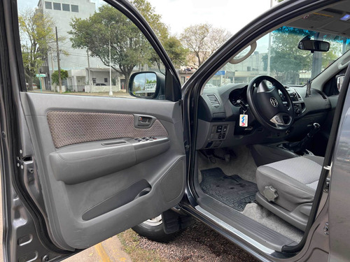 Toyota Hilux 3.0 Cd Sr 171cv 4x2 - B3