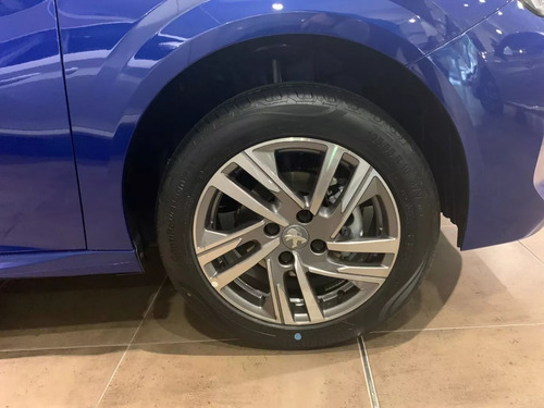 Imagen 11 de 18 de Peugeot 208 Feline 1.6l Tiptronic Am23.5 Nordelta Juan