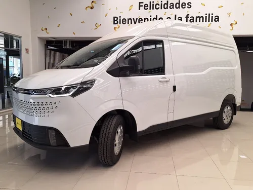 Chevrolet Express 2025