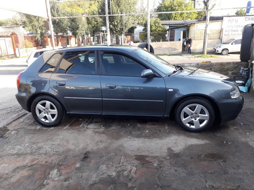 Audi A3 2004 1.8 Turbo Aut. 5p 180 Hp
