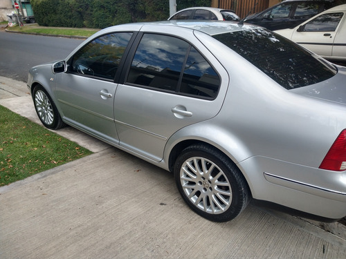 Volkswagen Bora 1.8 T Highline