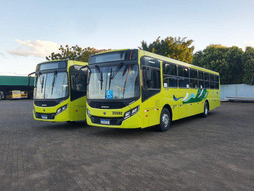 Imagem 6 de 6 de Caio Apache Vip 2015/2015 Vw 17230 Eod C/ Elevador.