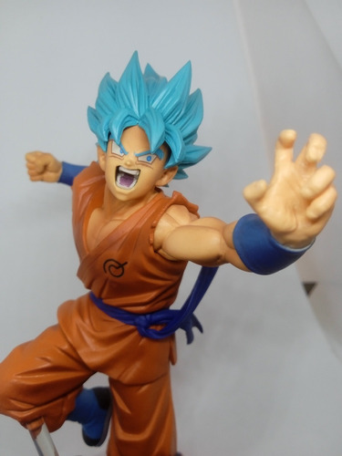 Figura Dragon Ball Son Goku Fes. Pelo Azul Saiyan