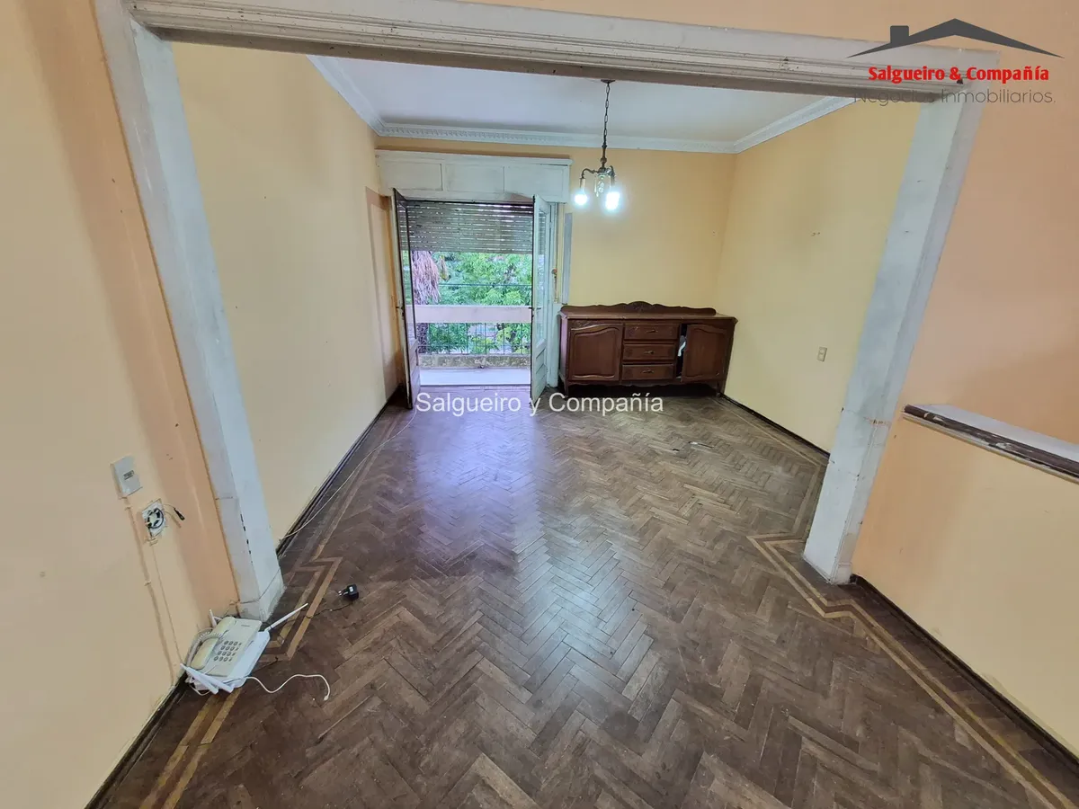 Casa De Altos De 2 Dormitorios En La Teja. Lugar Para Auto, Balcón Y Terraza. Sin Gastos Comunes · Foto 5