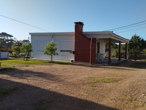 Imagen 8 de 12 de Alquiler De Dos Casas En Punta Del Diablo A 6 Cuadras De La Playa